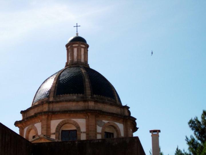 Case Vazzana - Cortile Sant'Agostino Mazara del Vallo Exterior photo